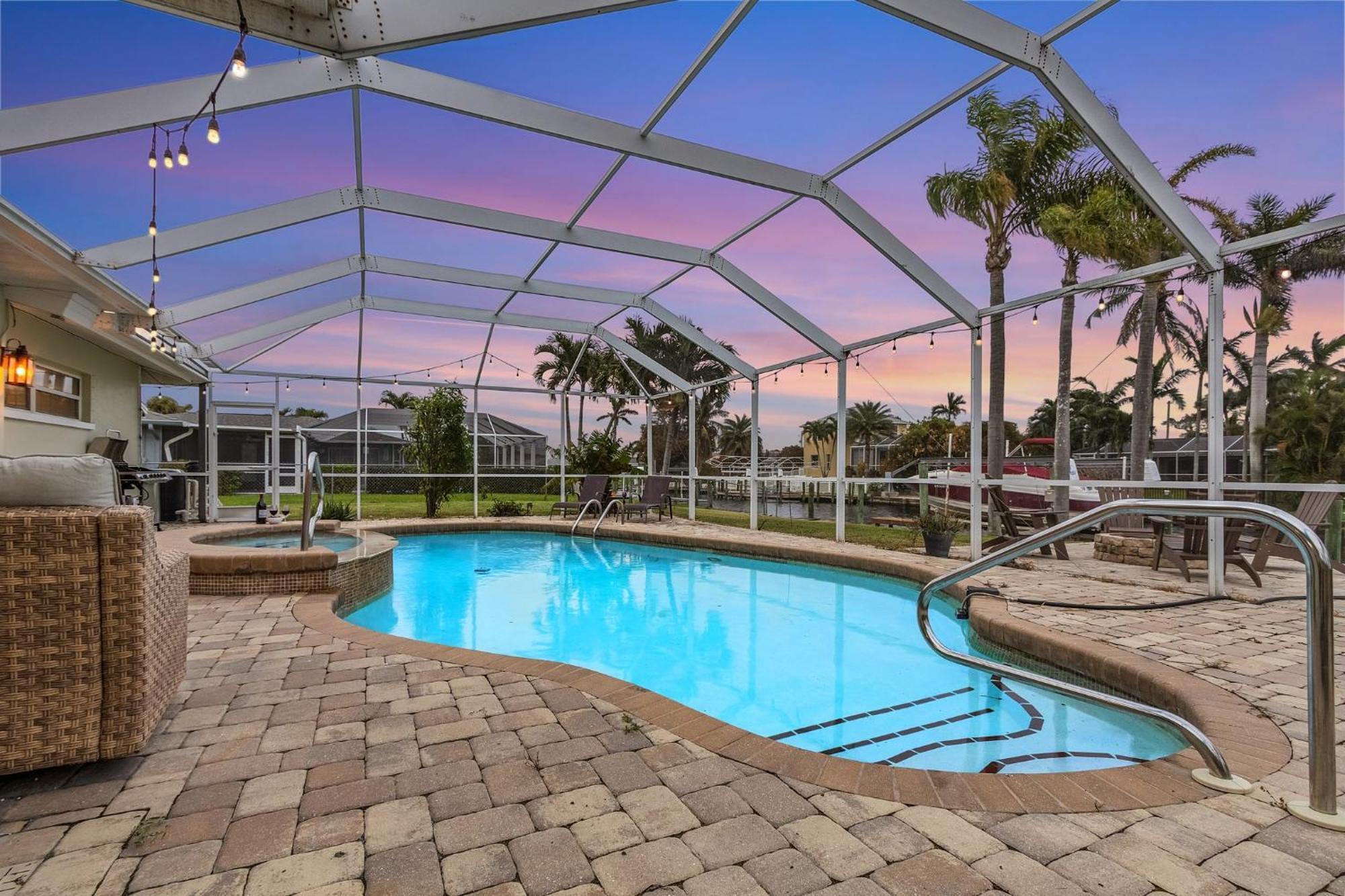 Willa Boating & Fishing Enthusiasts, Heated Pool And Spa, Bicycles - Latitude Adjustment - Roelens Cape Coral Zewnętrze zdjęcie